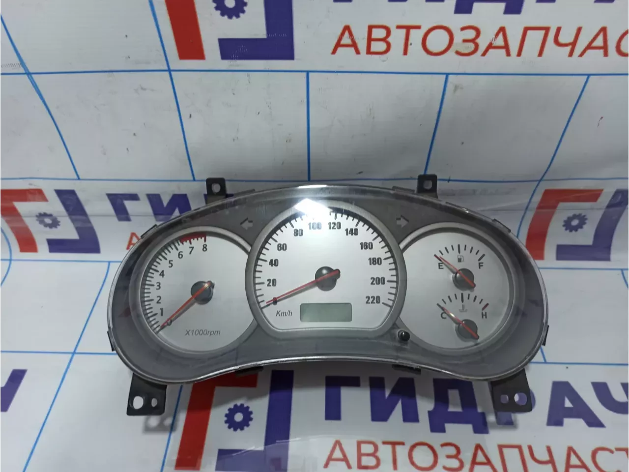 Панель приборов Chery Tiggo T11 T113820010